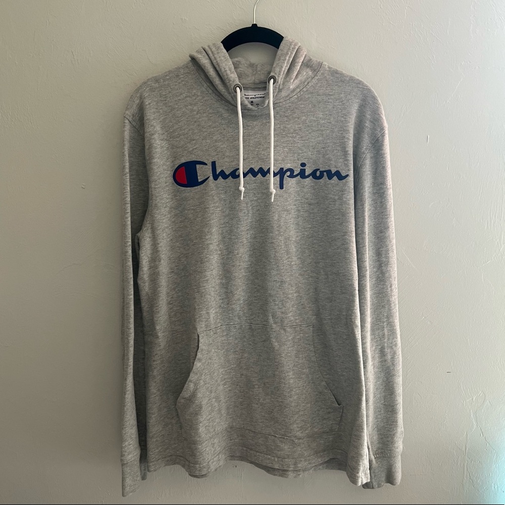 ❣️2/$25❣️CHAMPION lightweight long sleeve hoodie MEN’S | MEDIUM